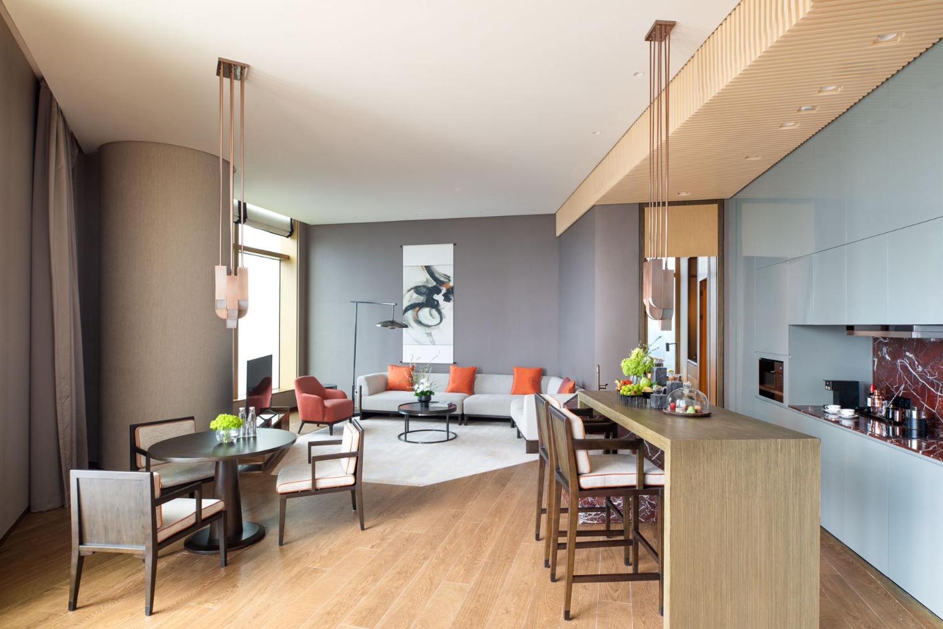 Jumeirah Guangzhou-Complimentary Shuttle Bus To Canton Fair Complex Buitenkant foto